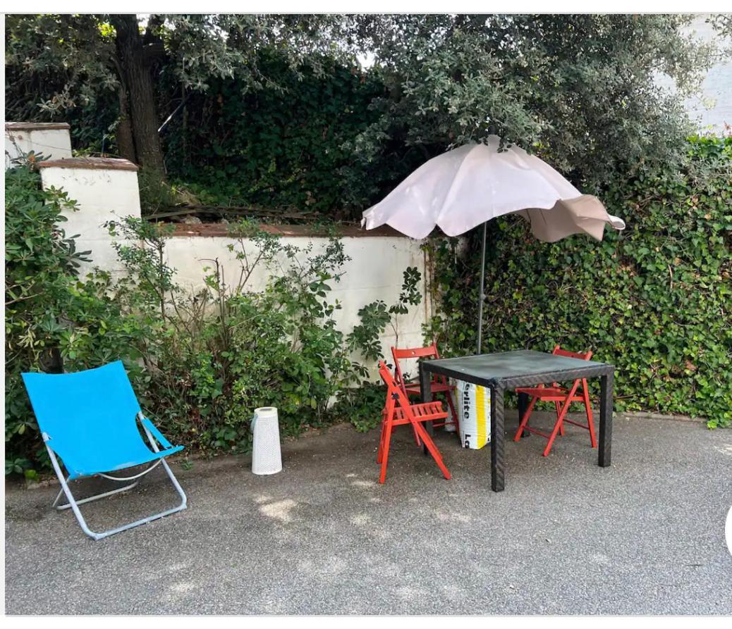 Matadepera Apartamento Abierto Con Patio מראה חיצוני תמונה