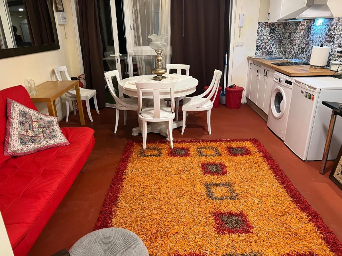 Matadepera Apartamento Abierto Con Patio מראה חיצוני תמונה