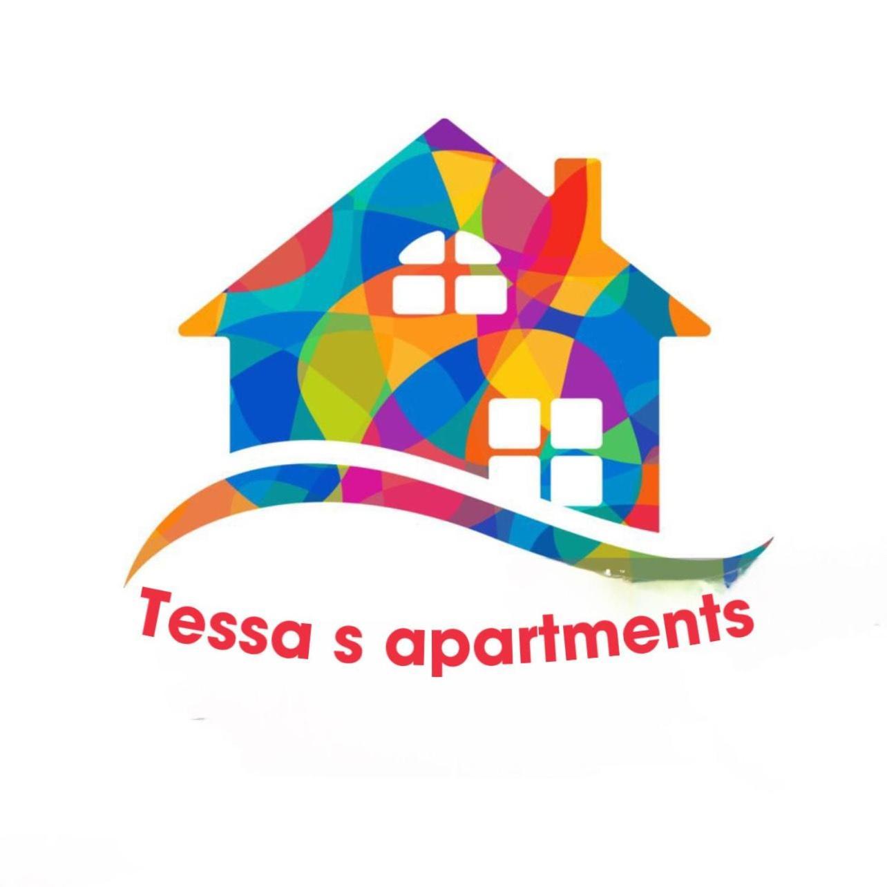 Matadepera Apartamento Abierto Con Patio מראה חיצוני תמונה