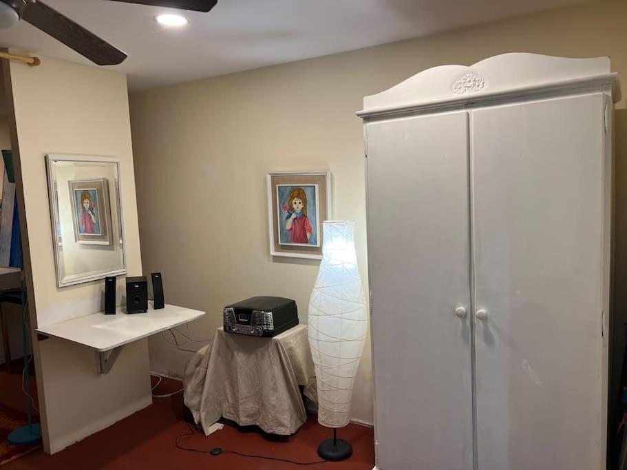 Matadepera Apartamento Abierto Con Patio מראה חיצוני תמונה